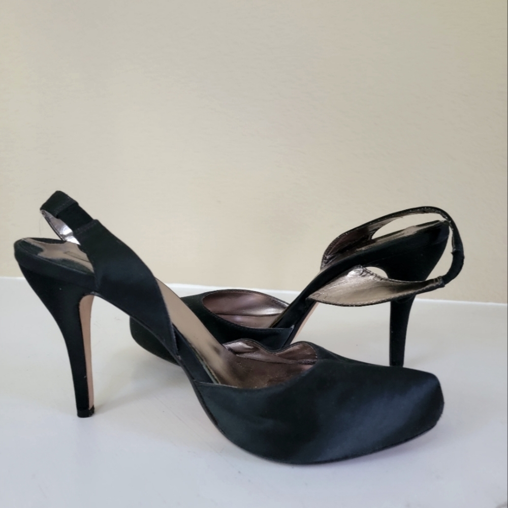 Max Studio Black Elegant Slingback Heels